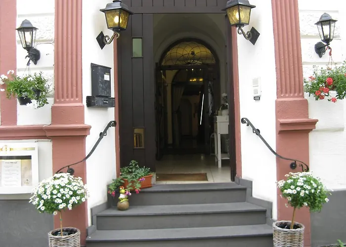 Hotel-restaurant Kastel 3* ベルンカステル・クース